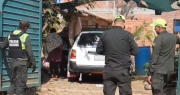 Localizan el vehículo con el que una madre y su hija fueron atropelladas, el conductor sigue prófugo