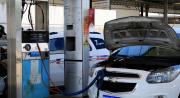 El Gobierno apuesta por la conversión a GNV para reducir el costo del transporte