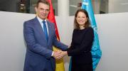 Paz se reúne con representantes de BM para América Latina y del Foro Económico Mundial