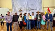 Gobierno firma convenios para ejecutar siete proyectos de agua y riego en Oruro, Cochabamba y Potosí