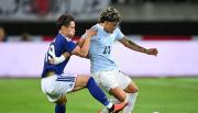 Uruguay cae 3-1 ante Japón en el debut de Diego Forlán como técnico interino