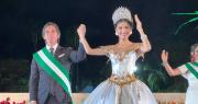Entre aplausos y tradición, Camila Zenteno es coronada Reina de Santa Cruz