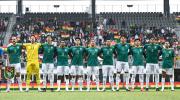 Villegas pone línea de cinco atrás y la selección solo se defiende
