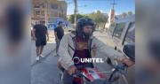 Video: Mujer es golpeada por su pareja en vía pública y testigo propina un puñete al agresor