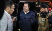 Juez dicta que expresidente Arce siga en prisión preventiva