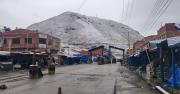 Policía suspende salidas a los Yungas por intensa nevada en la carretera