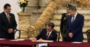 Rodrigo Paz promulga ley para suspender al fiscal general y designar un interino