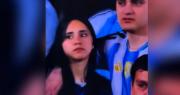¡Date cuenta!: El incómodo momento de una pareja durante la despedida de Messi que se volvió viral