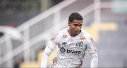 Monteiro retorna al Santos a la espera de definir su futuro