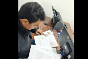 Exdiputado Barral presenta denuncia contra Edmand Lara por presunto espionaje de sus llamadas telefónicas