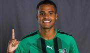 Enzo Monteiro regresa a Santos en busca de ritmo y de definir su futuro