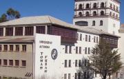 Las acreditaciones y doctorados colocaron a la UATF entre las cinco mejores del país