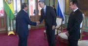 Camacho presenta sus credenciales como embajador ante el presidente de Paraguay