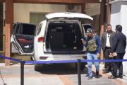 Encuentran tres armas y municiones en un segundo vehículo vinculado a Mariaca