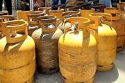 Hallan 31 garrafas de GLP en un punto de acopio y venta ilegal en Potosí