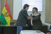 Gobierno acuerda con choferes una banda tarifaria de hasta el 35% para viajes interdepartamentales