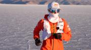 Atleta brasileña logra un récord del mundo en el salar de Uyuni