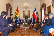 Paz pone el foco en las regiones fronterizas y Kast destaca un “reencuentro histórico”