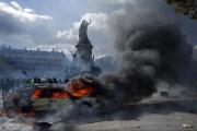 Los detenidos en las protestas en Francia ascienden a 2.000 con 600 agentes heridos