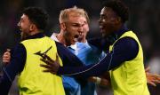 Lazio tumba a la Juventus con una goleada y toma el liderato del fútbol italiano