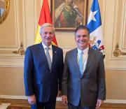 Bolivia y Chile perfilan una reunión de altos mandos militares para fortalecer la cooperación