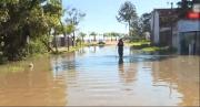 Dos personas mueren en Argentina tras la crecida de un río por el impacto de El Niño