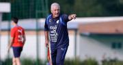 Olimpia exige a Alfaro “rigor y respeto” tras declaraciones sobre el fútbol paraguayo