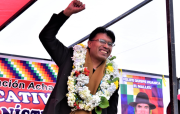 TSE analizará pedido de Alianza Unidad para habilitar al suplente del senador Nilton Condori
