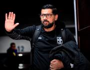 ABB despide a Walter Flores y anuncia un cambio en el banquillo