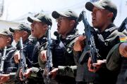 Despliegan 230 agentes policiales para combatir el crimen en Santa Cruz
