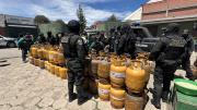 Gobierno afirma que las “mafias” pasaron del diésel, a la gasolina y ahora a las garrafas de gas