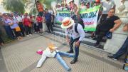 Maestros urbanos no descartan el paro indefinido y rechazan la descentralización de la educación