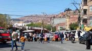 Escasez de GLP persiste en La Paz: tiendas siguen sin garrafas y vecinos hacen fila en San Pedro