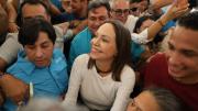 Tras más de diez meses de exilio, María Corina Machado regresa a Venezuela