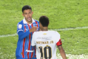 Polémica con Neymar en Brasil: fue expulsado por un gesto contra un rival y estalló con un duro descargo