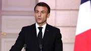 Francia: Macron promete a los estudiantes