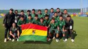 Bolivia rozó el liderato, cayó ante Paraguay, pero sigue en carrera