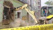 Avanzan demoliciones en la Oquendo y hay beneficios para vecinos de esa vía