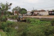 Alcaldía trabaja en el canal emisario y supera el 20% de avance en la limpieza de canales