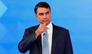 Tras la derrota electoral, Flávio Bolsonaro abandona Brasil rumbo a Estados Unidos