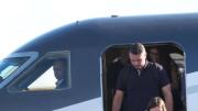 Flávio Bolsonaro se autoproclamó como “verdadero presidente”, luego rectificó a “líder” y agradeció a Milei y Trump