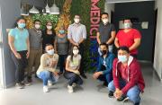 Medicinets cumple un año y apunta a lanzar una cadena de farmacias virtual