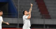 Henry Vaca brilló con un golazo, se disculpó con la hinchada orientista y fue sustituido