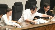 Roberto Castro fue reelegido presidente de Diputados, en medio de pugnas