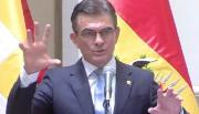 Paz denuncia ataques externos e internos, pero no escapará a la responsabilidad de transformar la patria