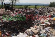 Tarija: Comunarios del Cercado bloquean ingreso de basura en demanda de proyectos