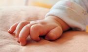 Una bebé fue abandonada en una caja en Viacha y buscan a sus progenitores