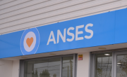 QUIÉNES COBRAN ANSES HOY: jubilaciones, pensiones y AUH este miércoles 22