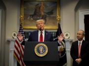 Donald Trump da de baja a todo el personal dedicado a cuestiones de género, empezando ahora