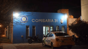 Persecución y disparos en la zona norte de Roca: un tiro terminó impactando en un patrullero